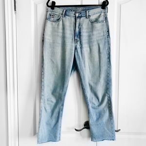 American Eagle Crop Straight Leg Distressed Jeans